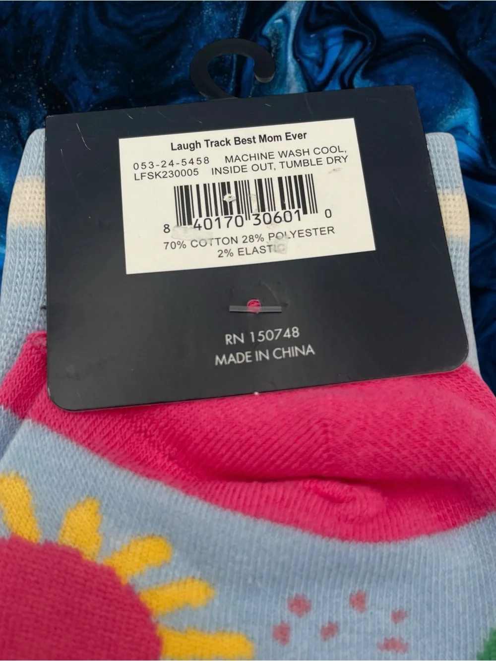 NWT Laugh Track 
